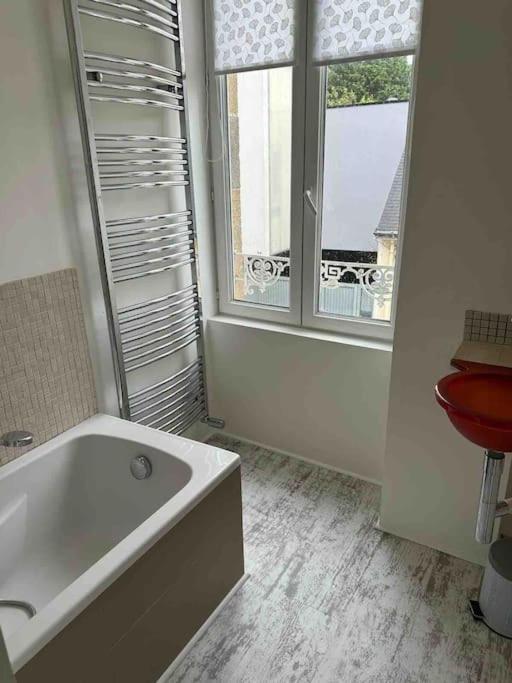 Maison De Ville Conviviale Avec Terrasse Lanester Eksteriør billede
