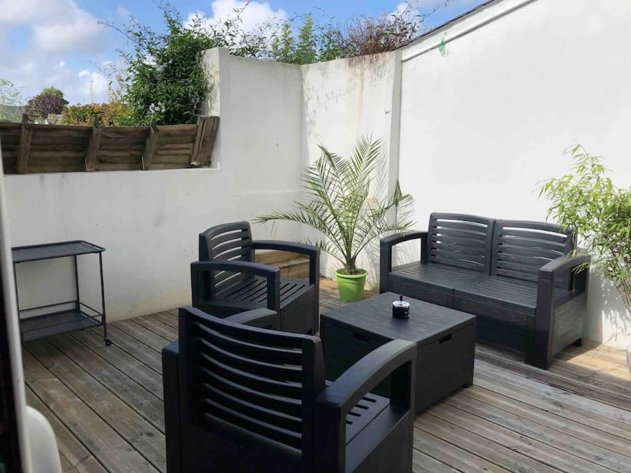 Maison De Ville Conviviale Avec Terrasse Lanester Eksteriør billede